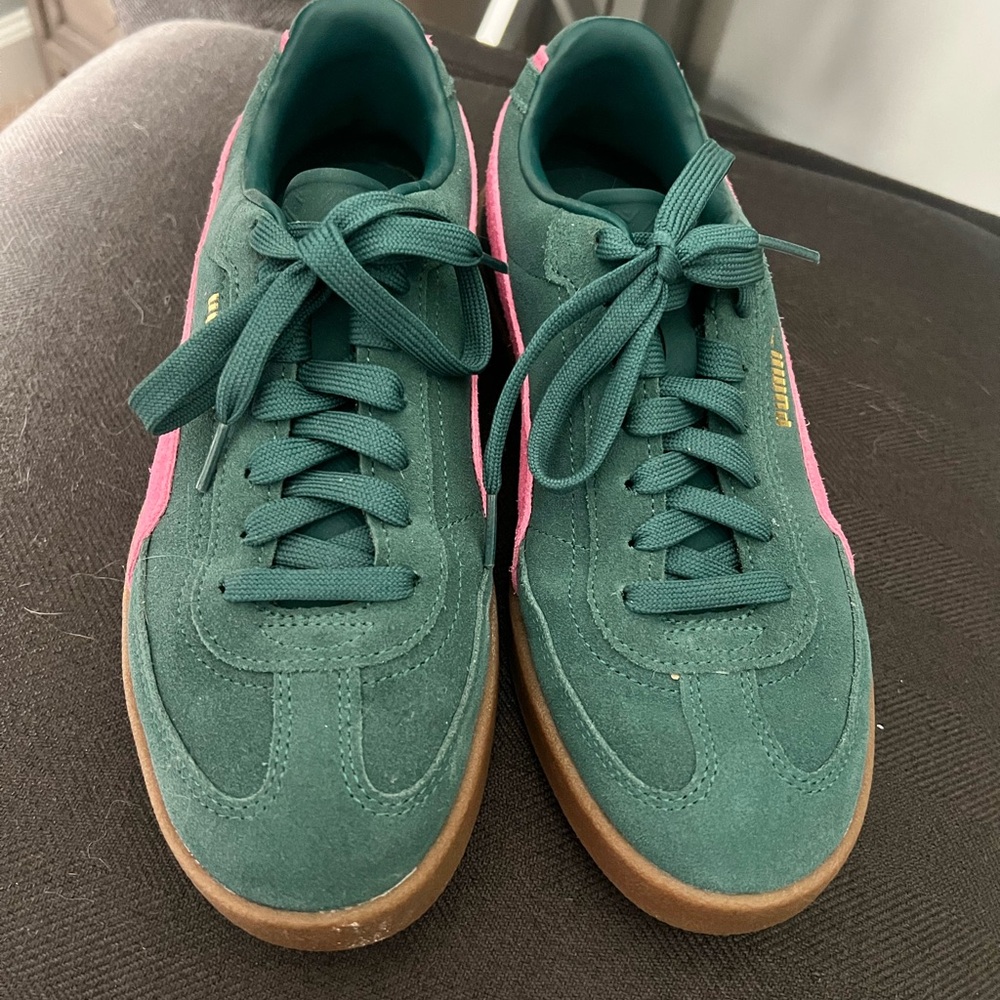 Puma Teal and Pink Suede Sneakers